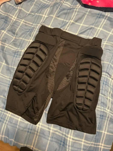 Snowboard und Ski Impact Shorts photo review